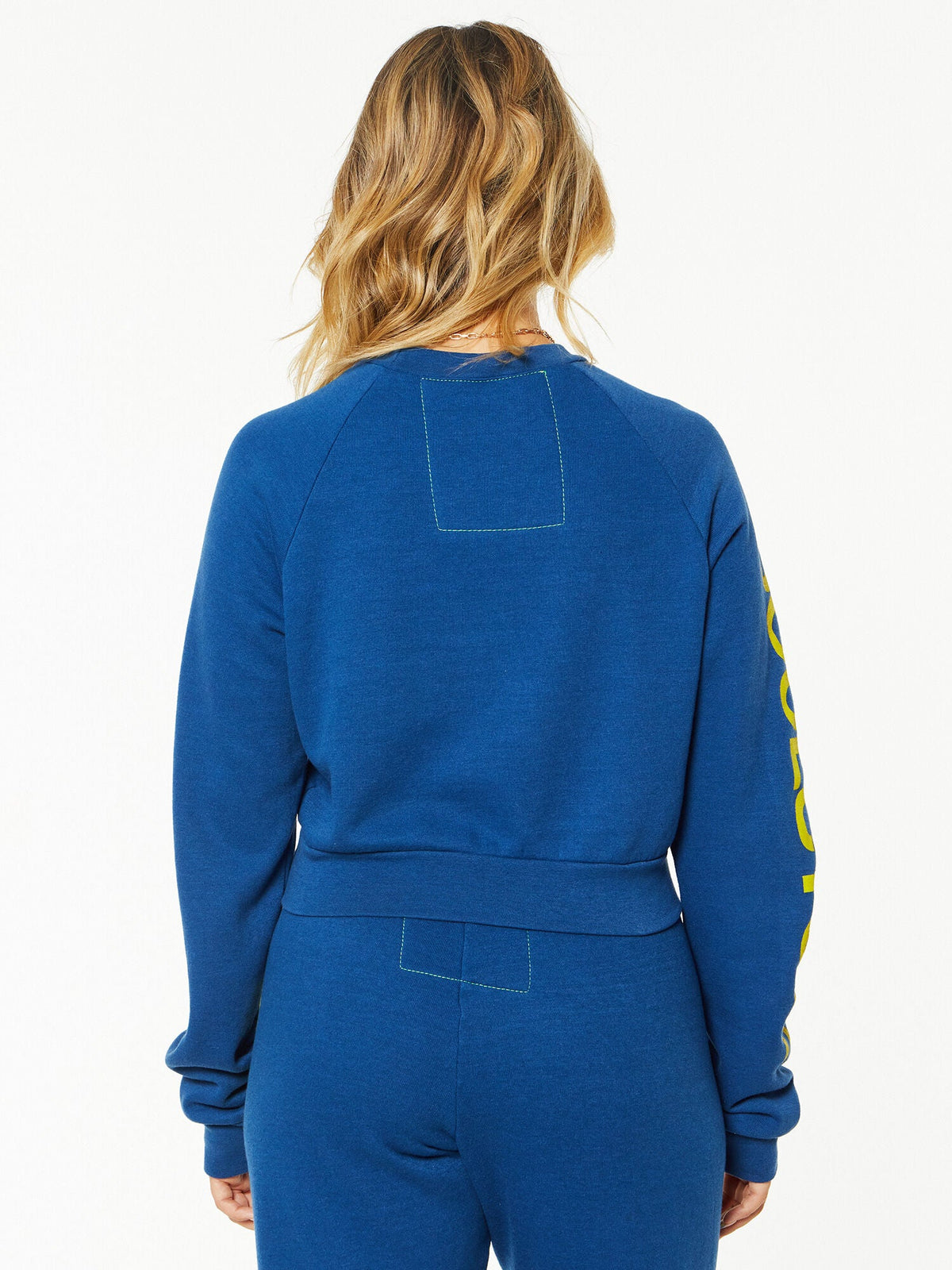 SMILEY CROPPED CREW SWEATSHIRT